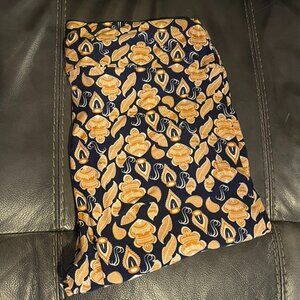 LuLaRoe Leggings - women's tall & curvy